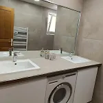 Villa Les Deux Soeurs Bord De Et Jacuzzi *