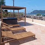 Villa Les Deux Soeurs Bord De Et Jacuzzi *
