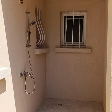 Les Deux Soeurs Bord De Et Jacuzzi فيلة لا سين سور مير